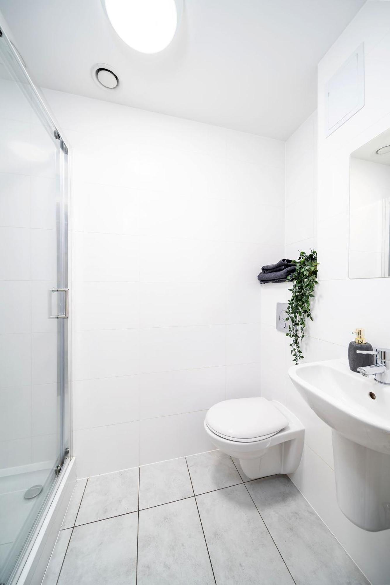Exclusive One Bedroom Apartment - City Centre - Free Wi-Fi Netflix Sheffield Exterior photo